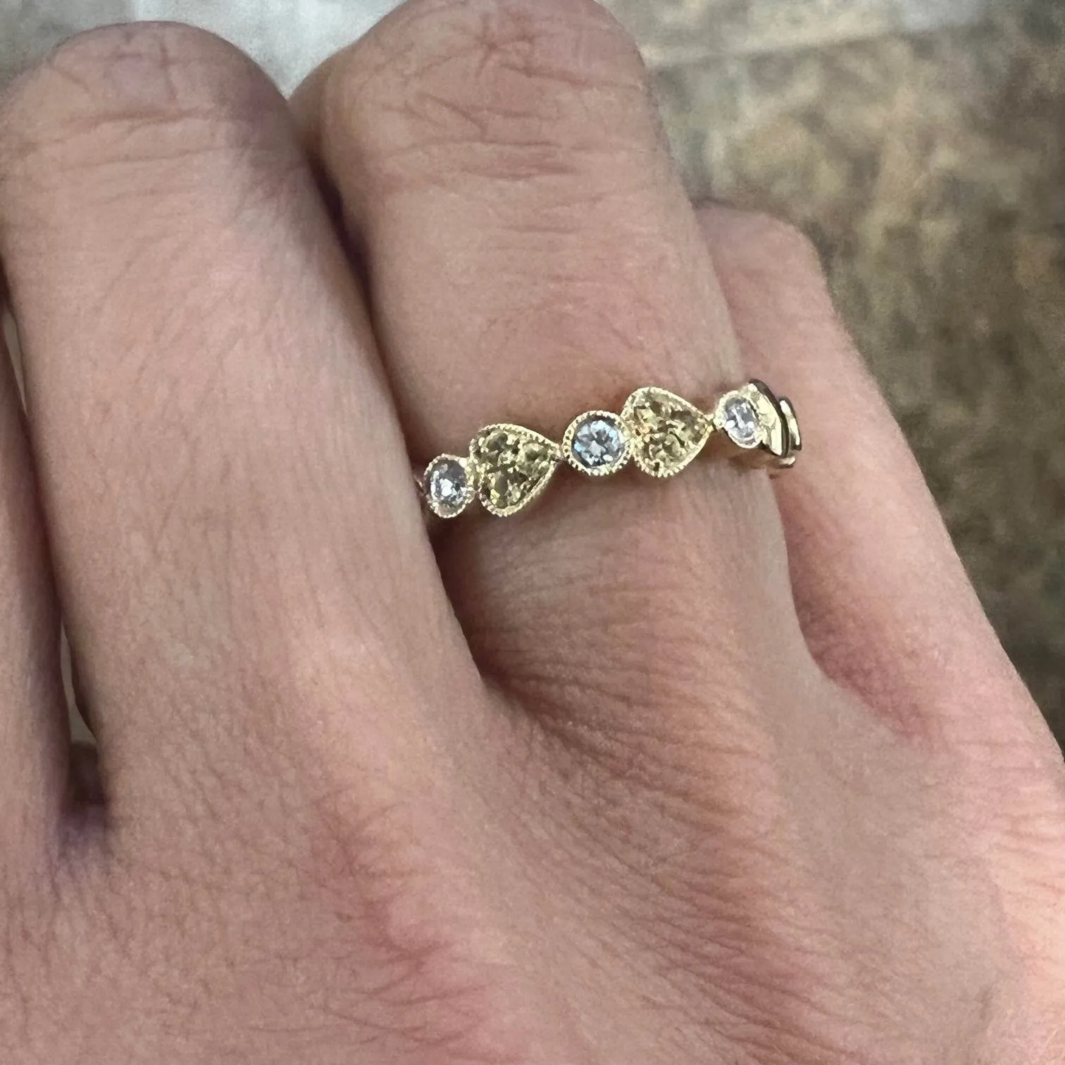 14K Solid Yellow Gold Diamond And Yellow Sapphire Heart Eternity Ring Size 6 US