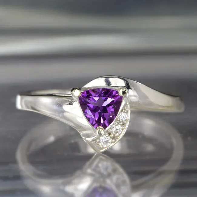 14K White Gold Petite Trilliant Amethyst and Diamond Ring