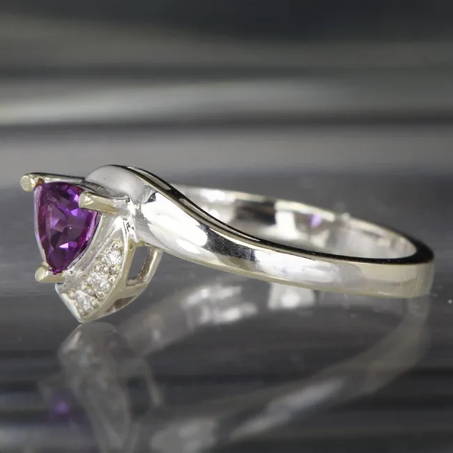 14K White Gold Petite Trilliant Amethyst and Diamond Ring
