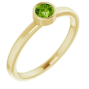 14K Yellow 4 mm Round Peridot Ring