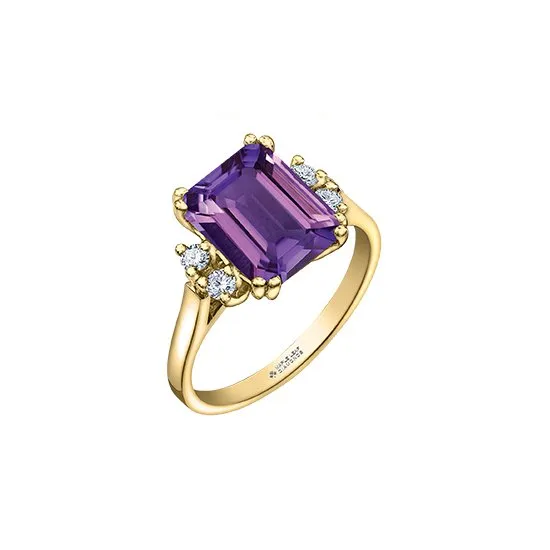 14K Yellow Gold Amethyst Sapphire and Canadian Maple Leaf Diamond Ring