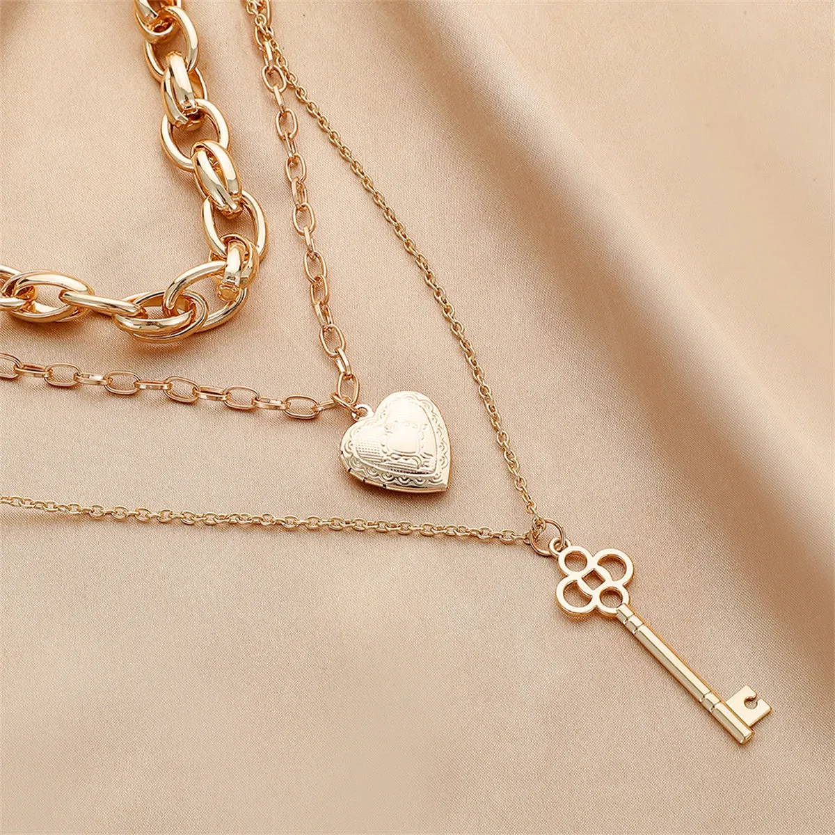 18K Gold-Plated Key & Heart Pendant Necklace Set