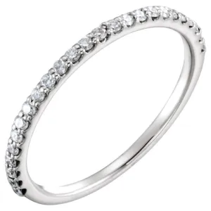 18k White Gold 1/4 CTW Diamond Band, Size 7