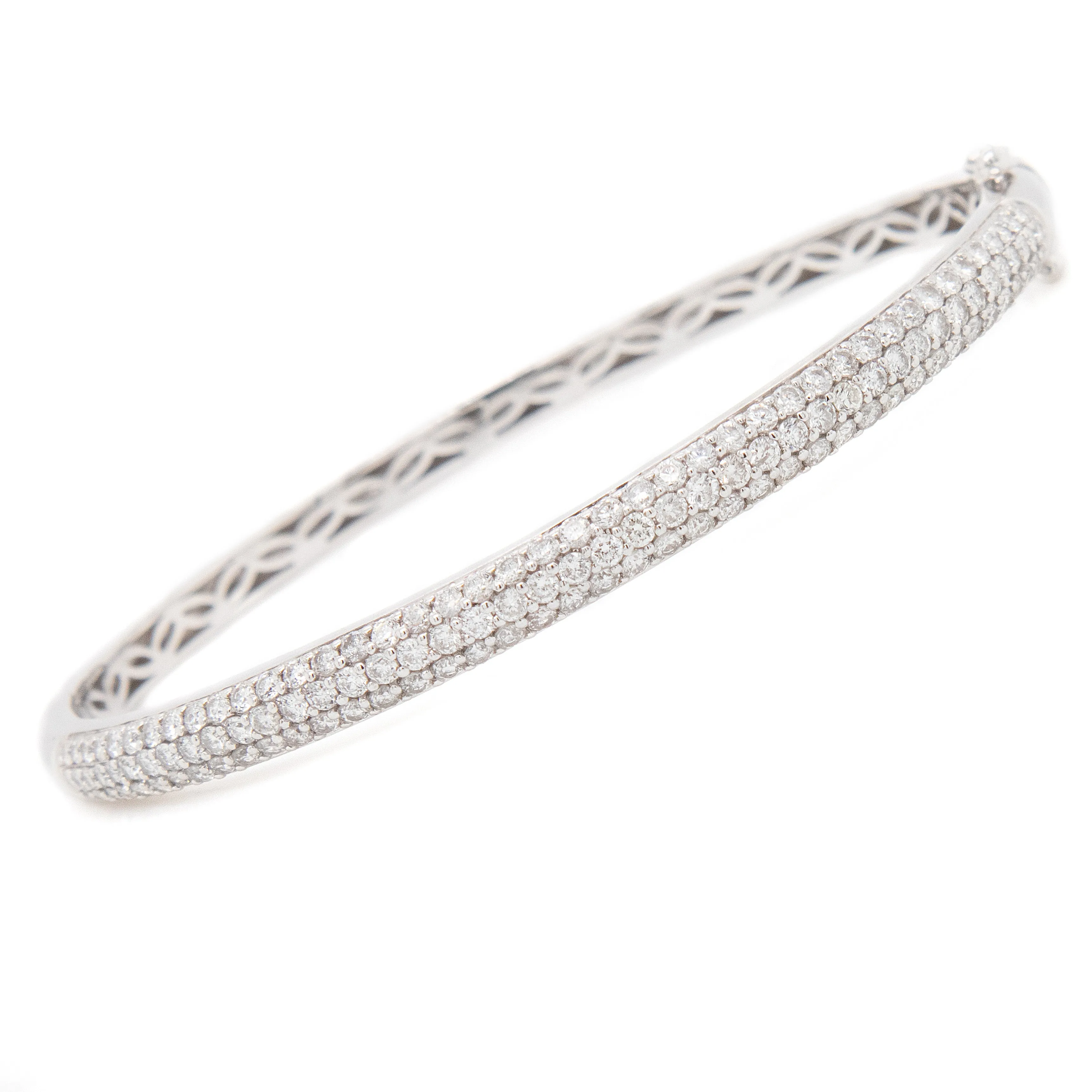 1.91ct Pave Diamond Bangle