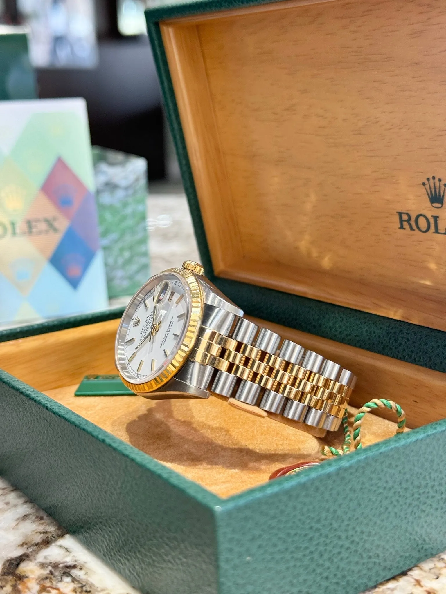 2001 Rolex Datejust 36 16233