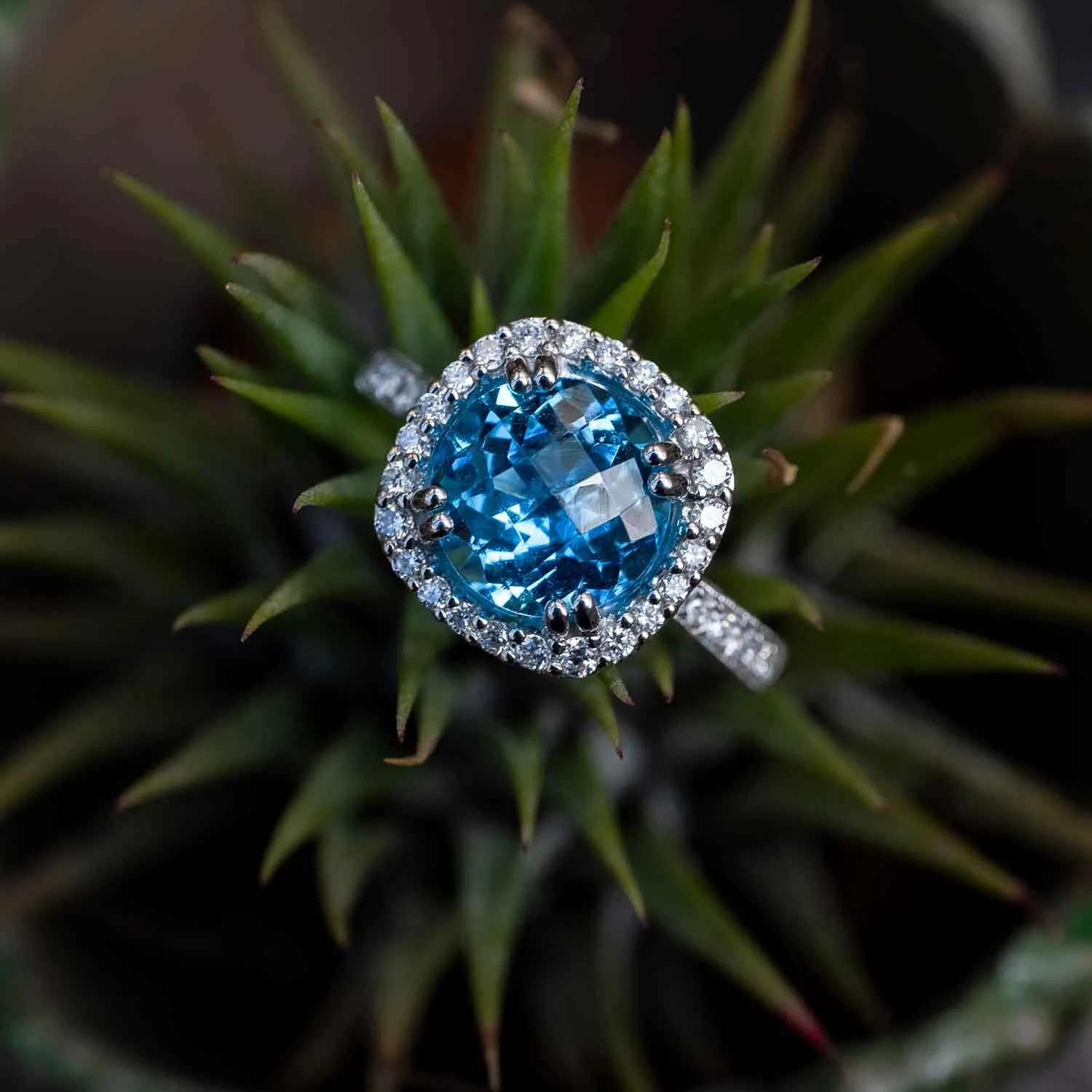 3.5 Carat Blue Topaz Gemstone Ring in 14k White Gold