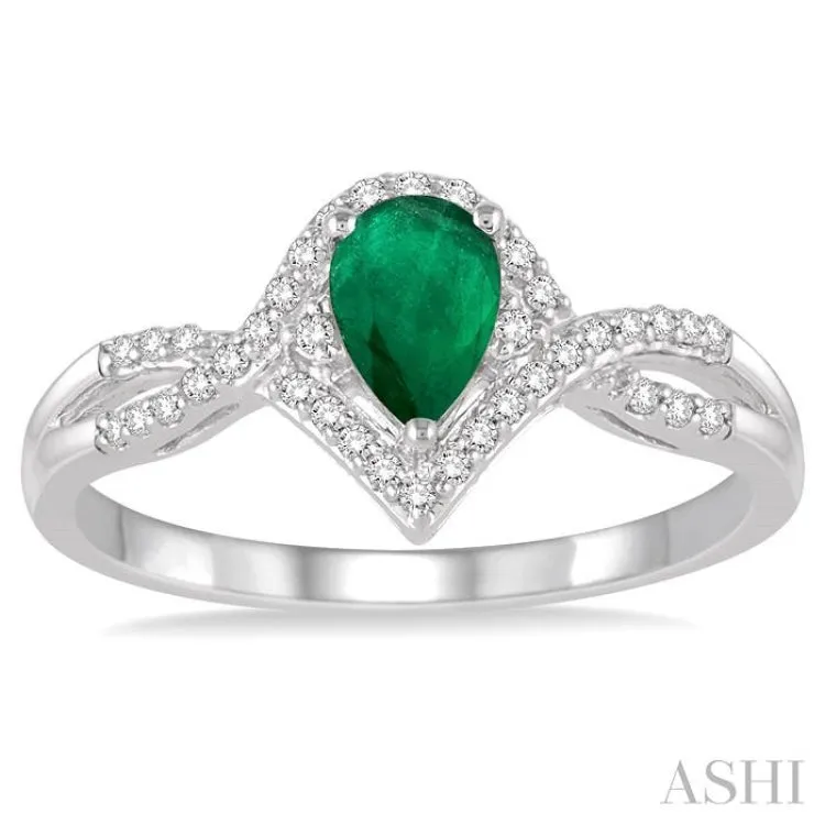 6x4 MM Pear Shape Emerald and 1/6 ctw Round Cut Diamond Ring in 14K White Gold