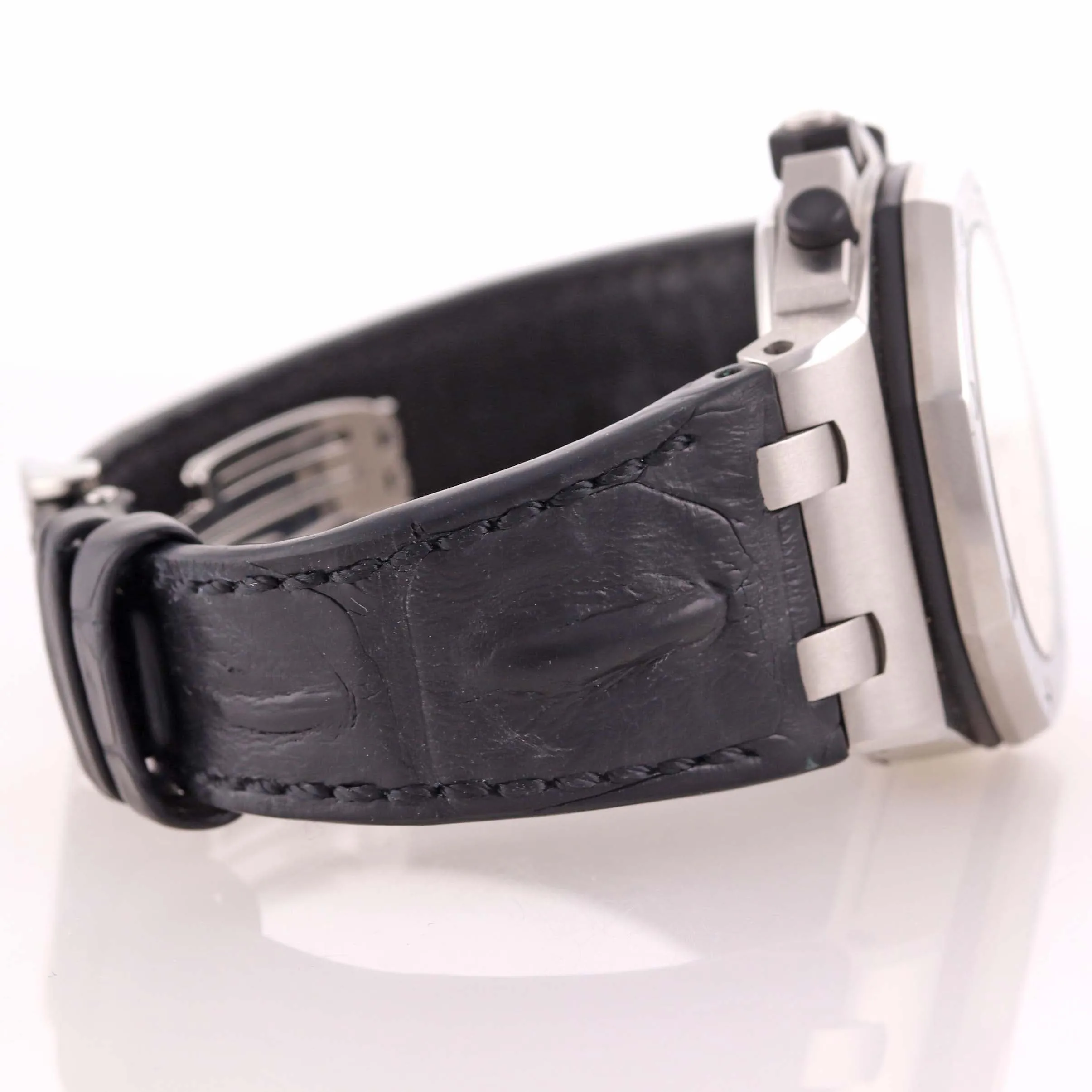 Audemars Piguet Royal Oak Offshore Panda Leather 42mm 26170ST.00 Watch A9