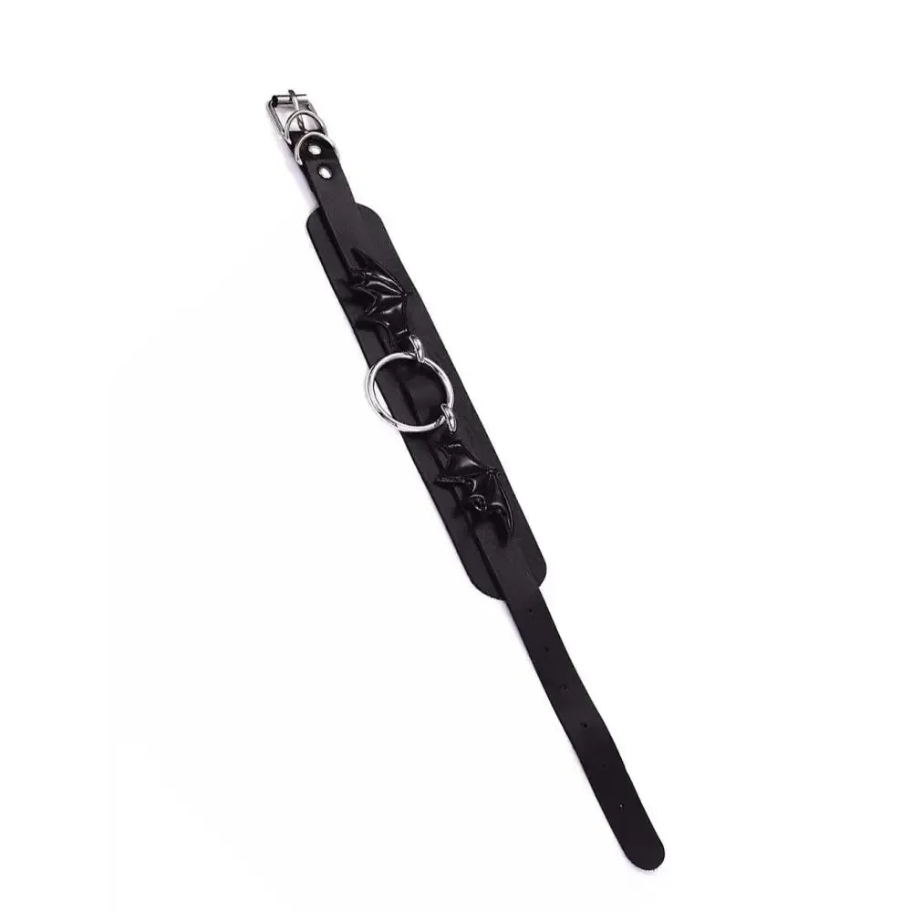 Bat Wing Choker for Y2K Style with Punk Rock and Gothic Flair