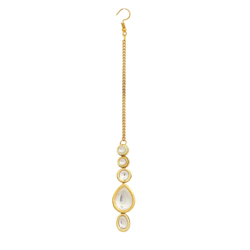 Beautifully Handcrafted Maharani Look Kundan Necklace With Earrings and Mang Tikka