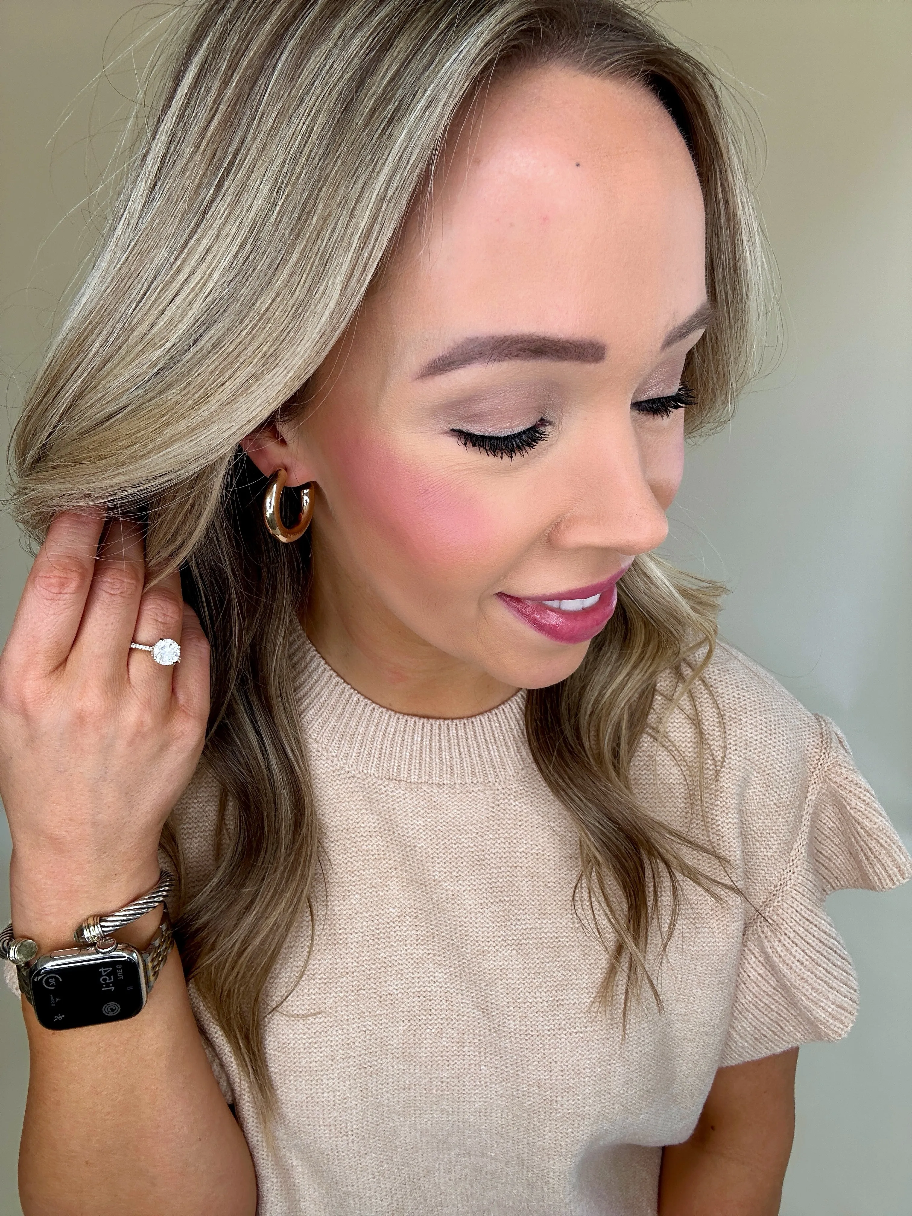 Betty Hoop Earrings - Gold