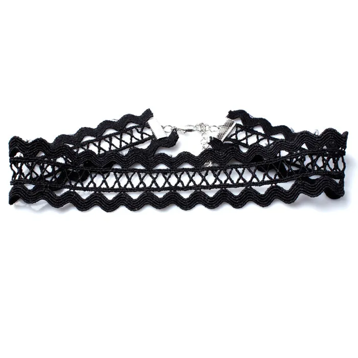 Black Corded Wave Edge Choker
