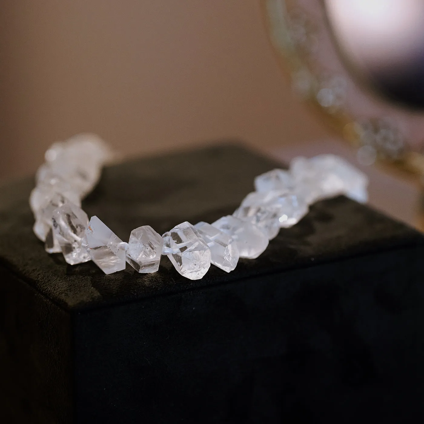 Cleodora Choker (Quartz)