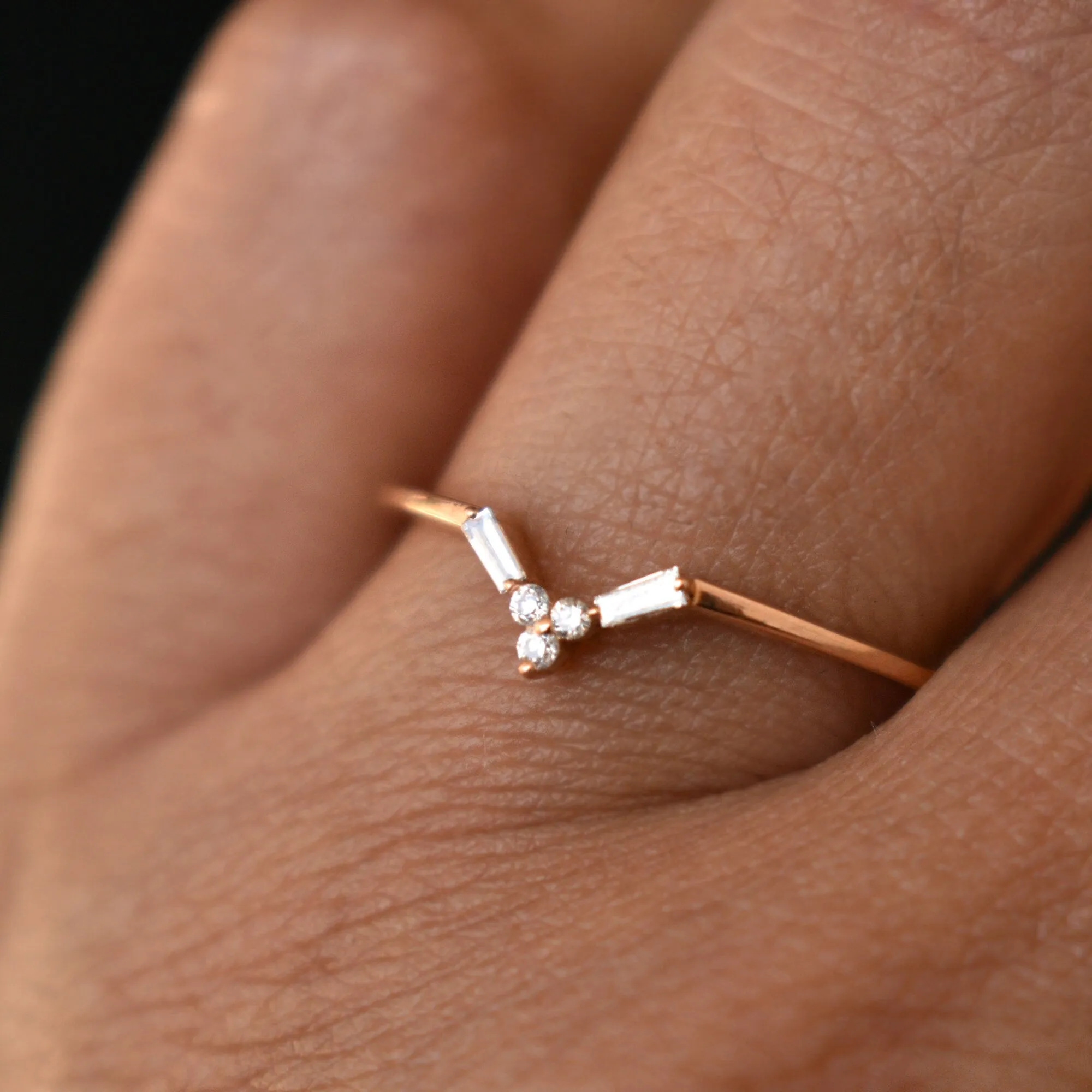 Dainty Chevron Nesting Ring With Round Baguette Diamond