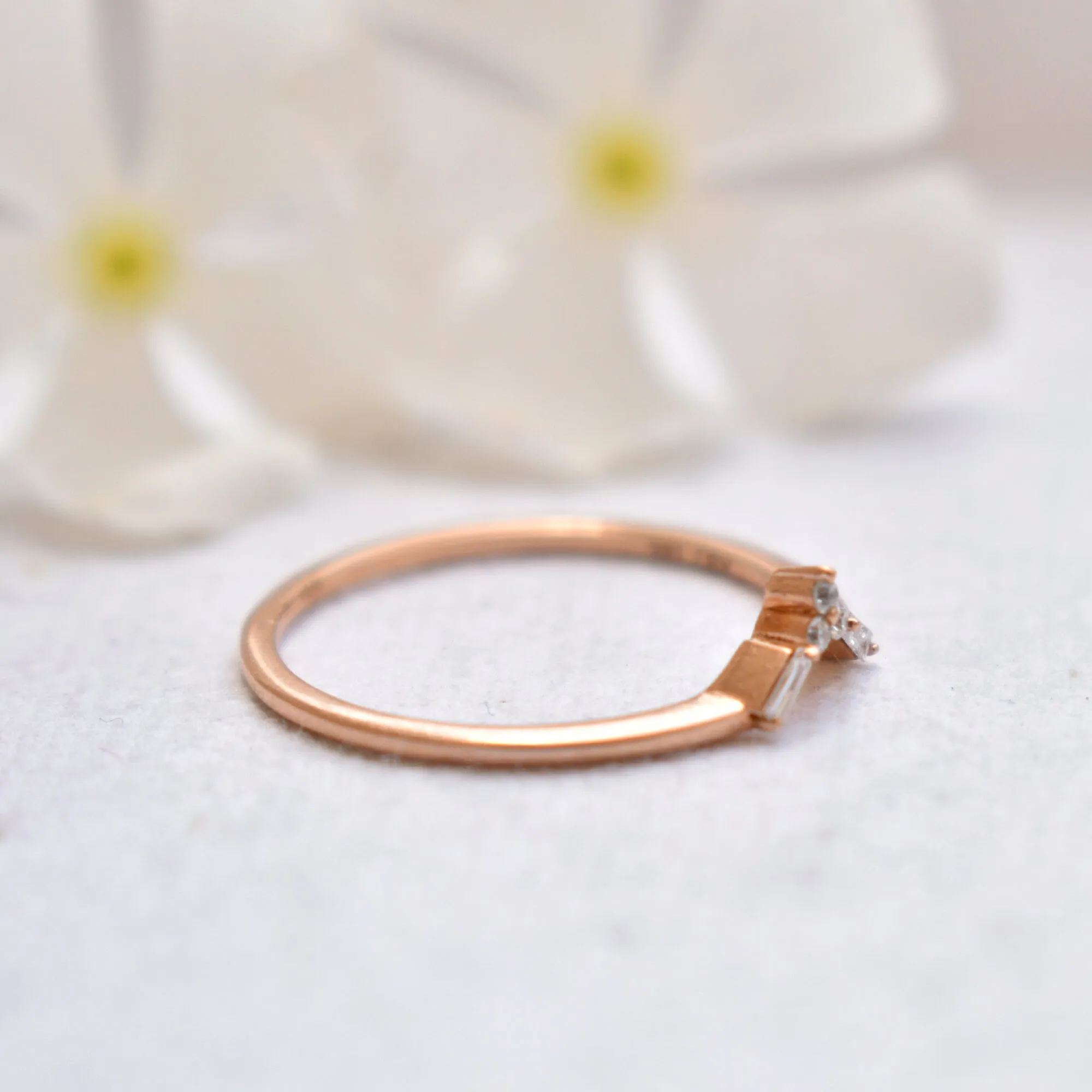 Dainty Chevron Nesting Ring With Round Baguette Diamond