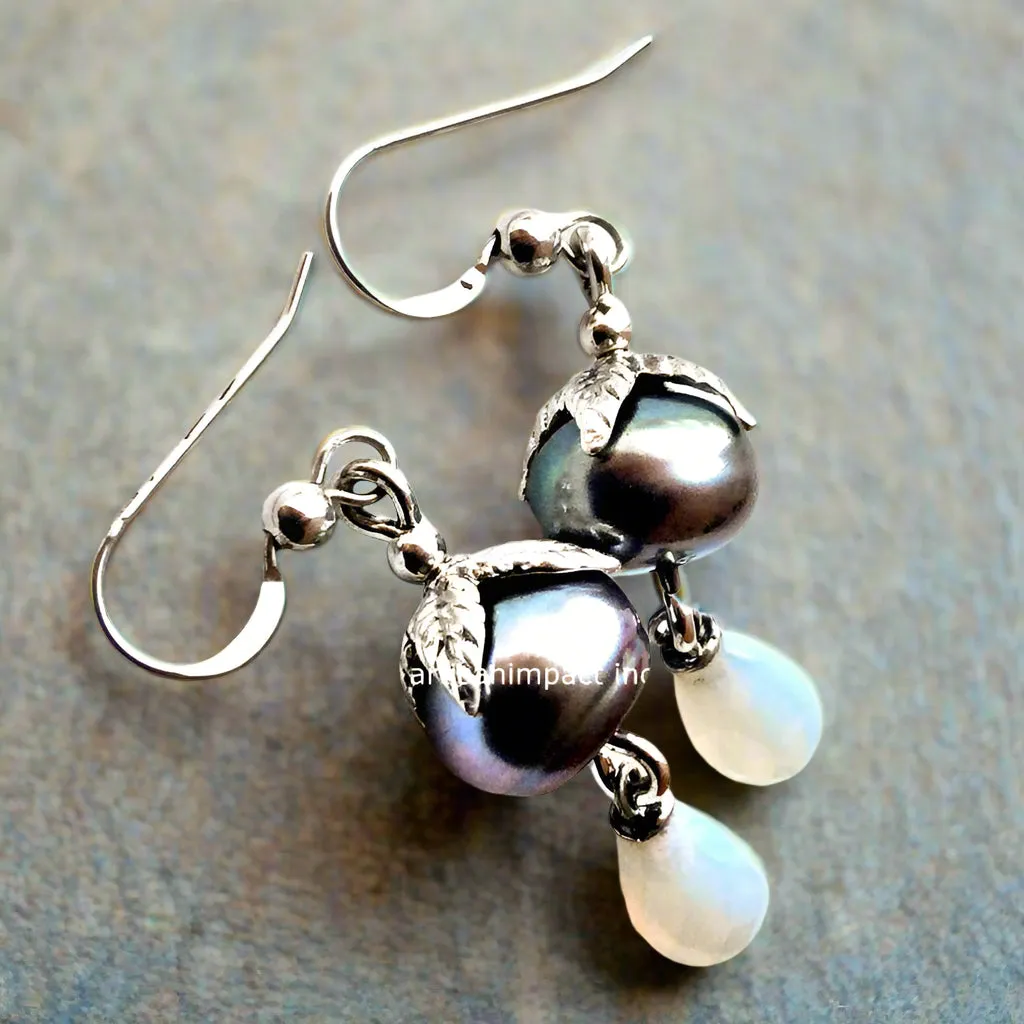 Dangle Black Pearl Leaves Earrings - All Night Long.