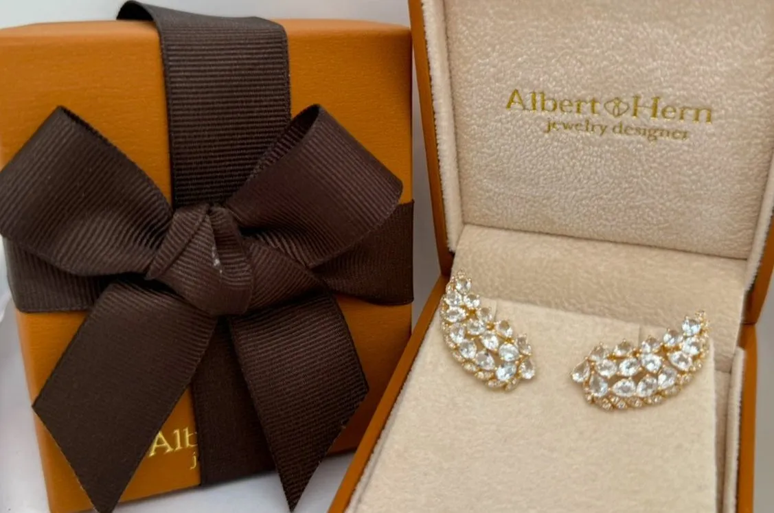 Earrings Wings 14kt Yellow Gold Diamonds and White Topaz