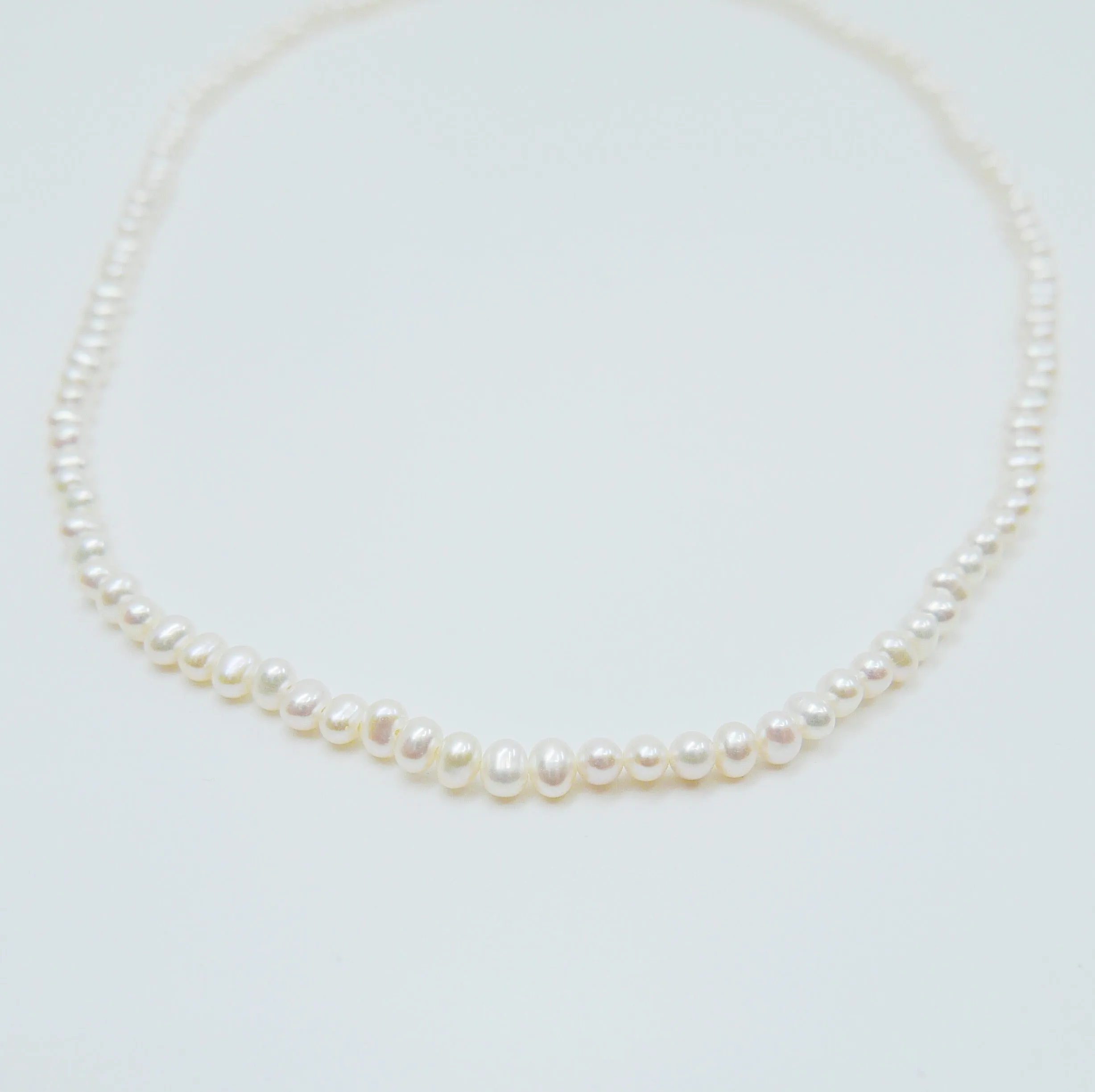 Emma Pearl Choker