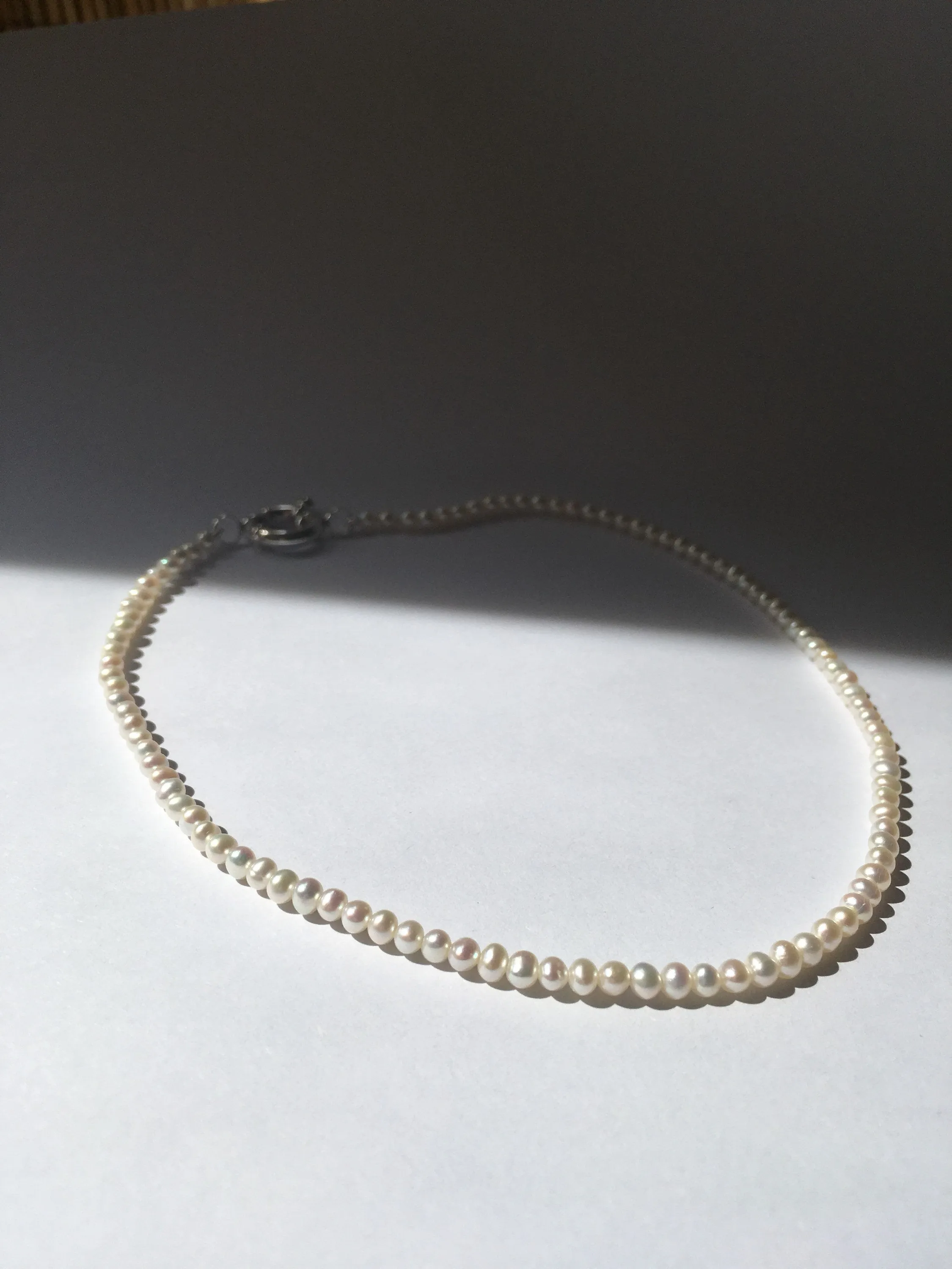 Emma Pearl Choker