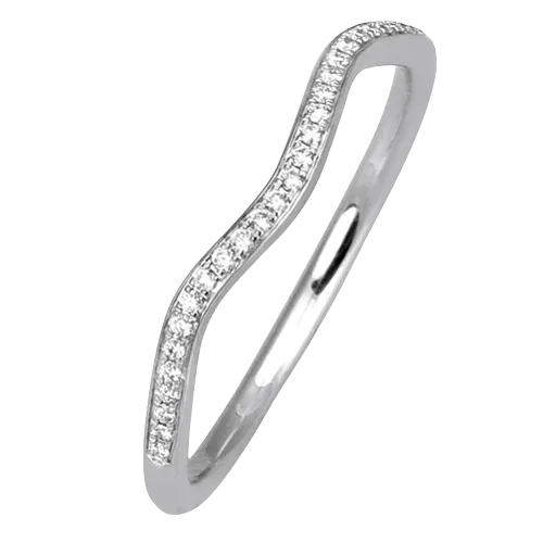 Engagement Ring in 18k Gold with Diamonds