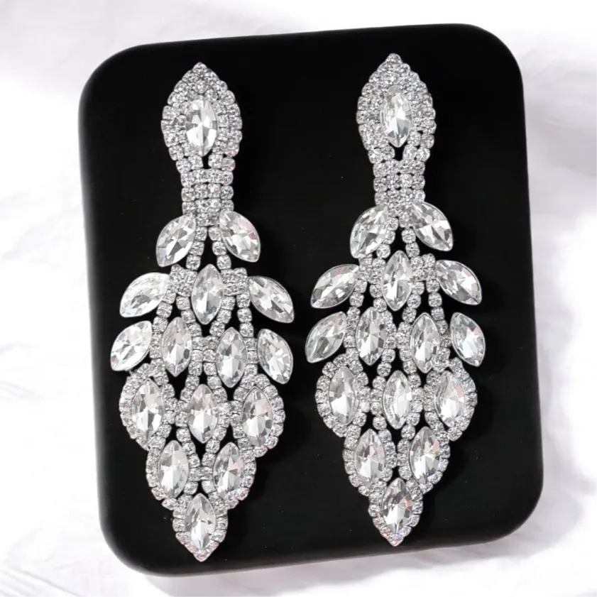 EXQUISITE – clear silver marquise rhinestone earrings