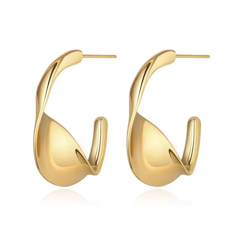 Exquisite Twisted Gold Hoop Earrings