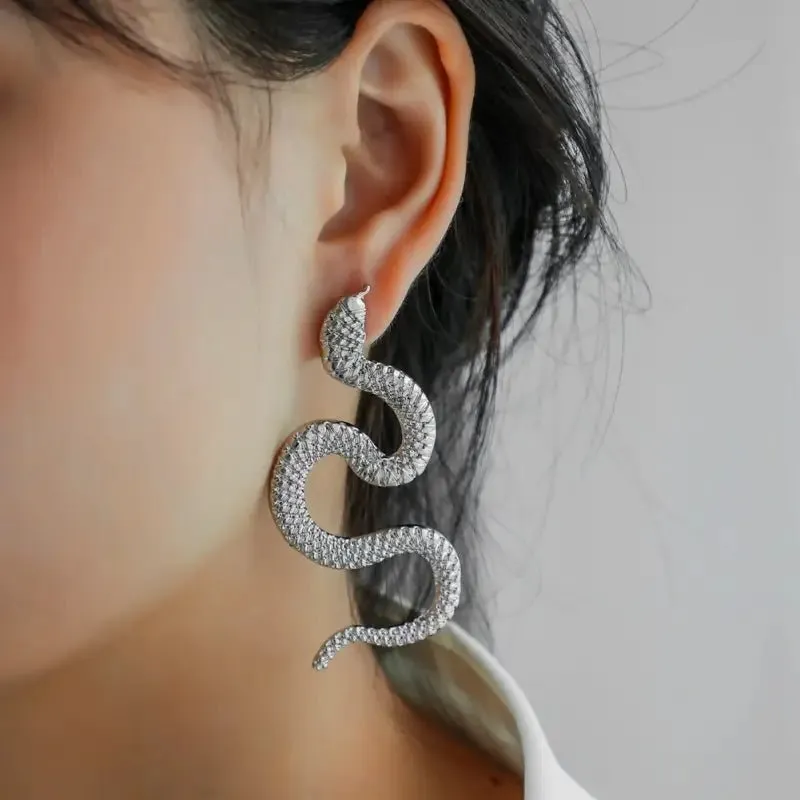 Fashion Metal Snake Earrings - Exquisite Zodiac Design
