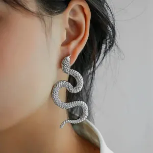 Fashion Metal Snake Earrings - Exquisite Zodiac Design