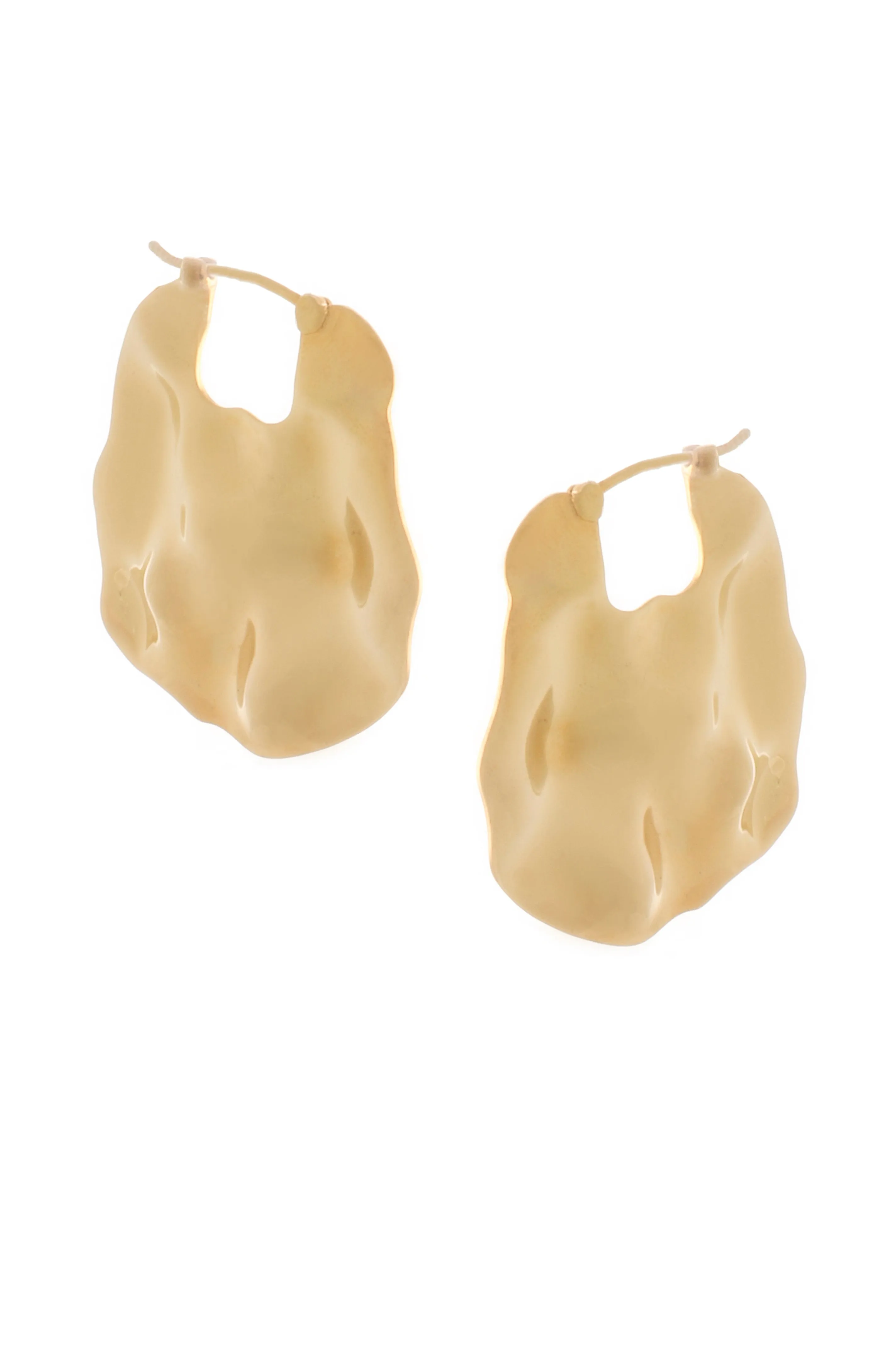 FEMININE WAVES HOOP EARRINGS