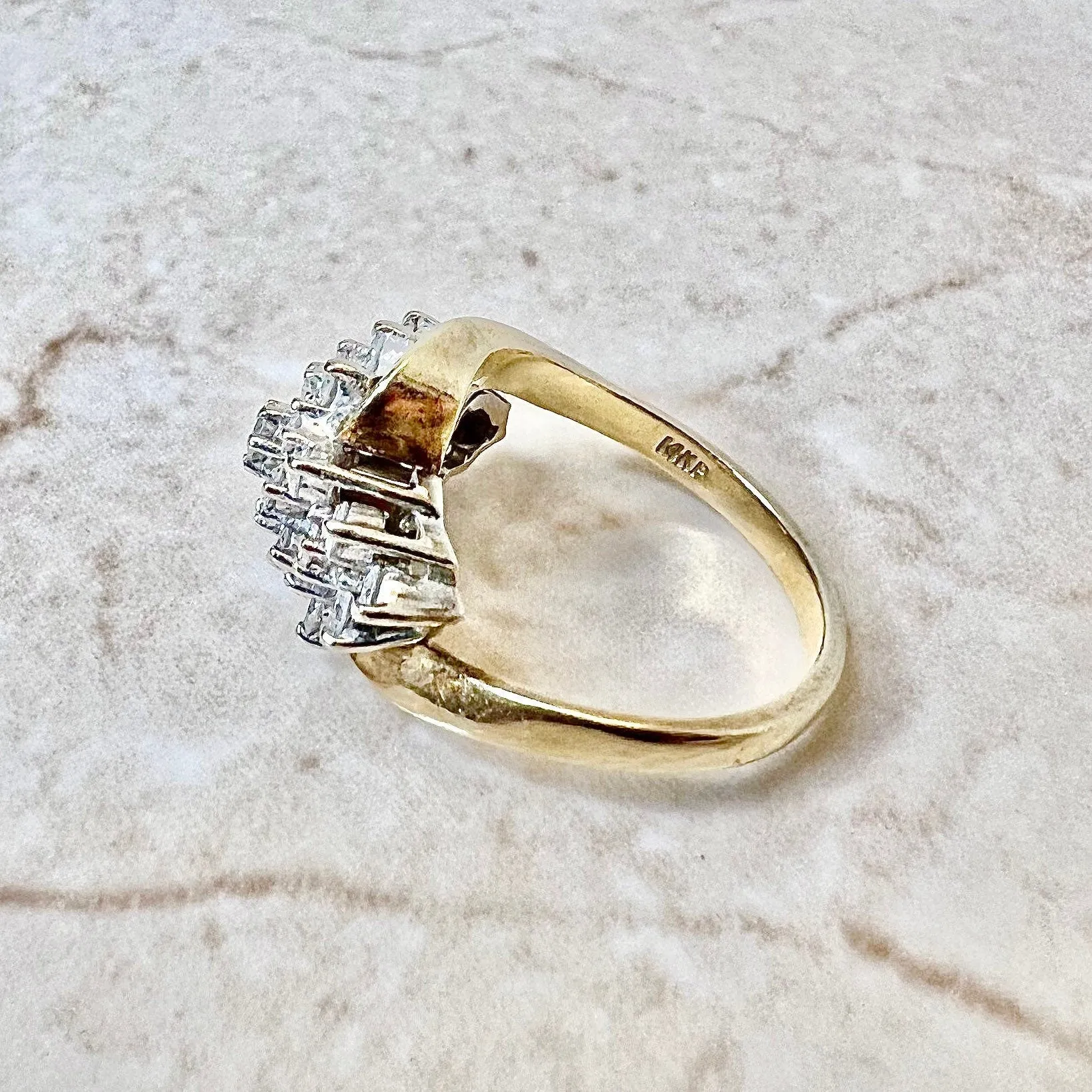 Fine Vintage 14 Karat Yellow & White Gold 1.35 Carat Diamond Cluster Ring