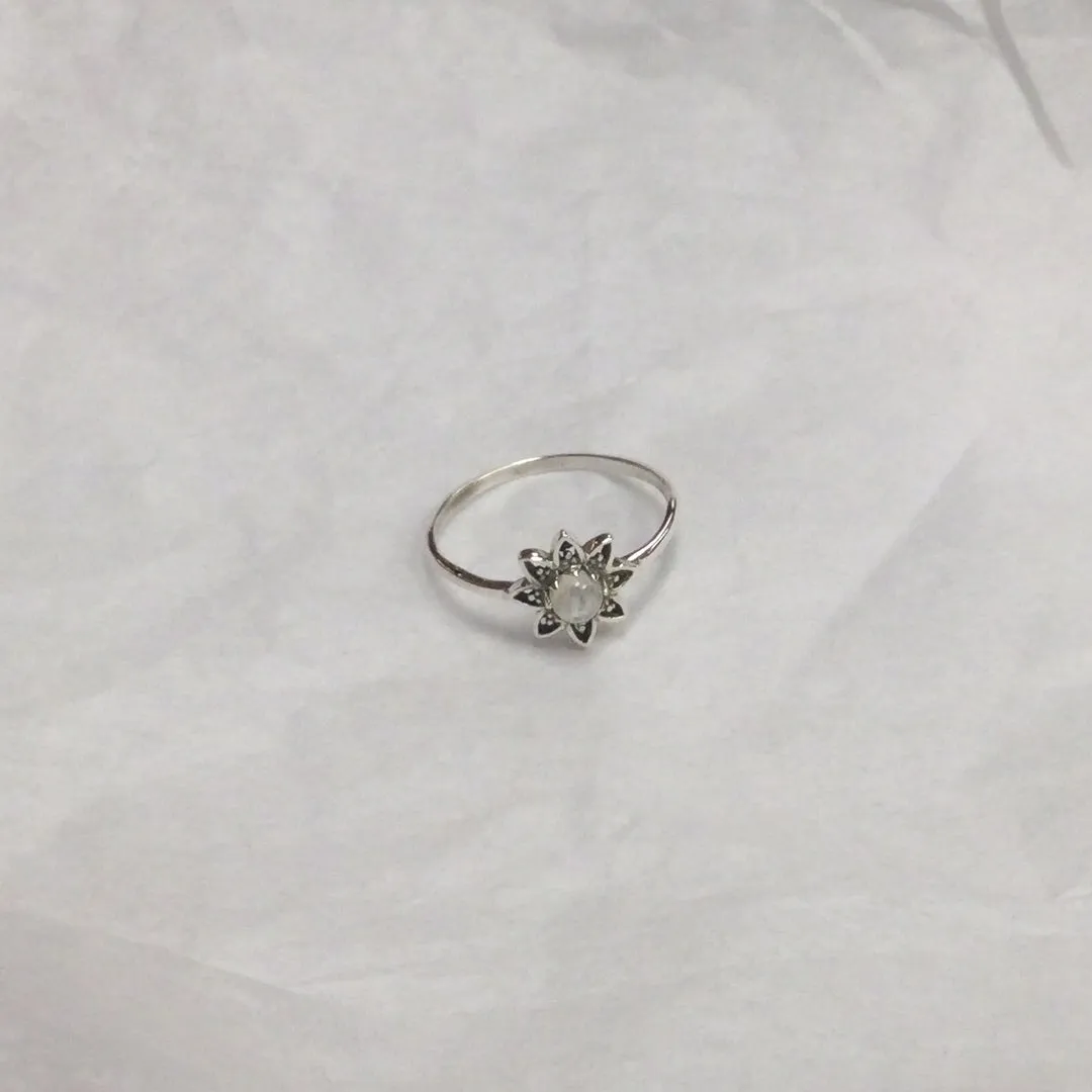 Flower Gemstone Ring
