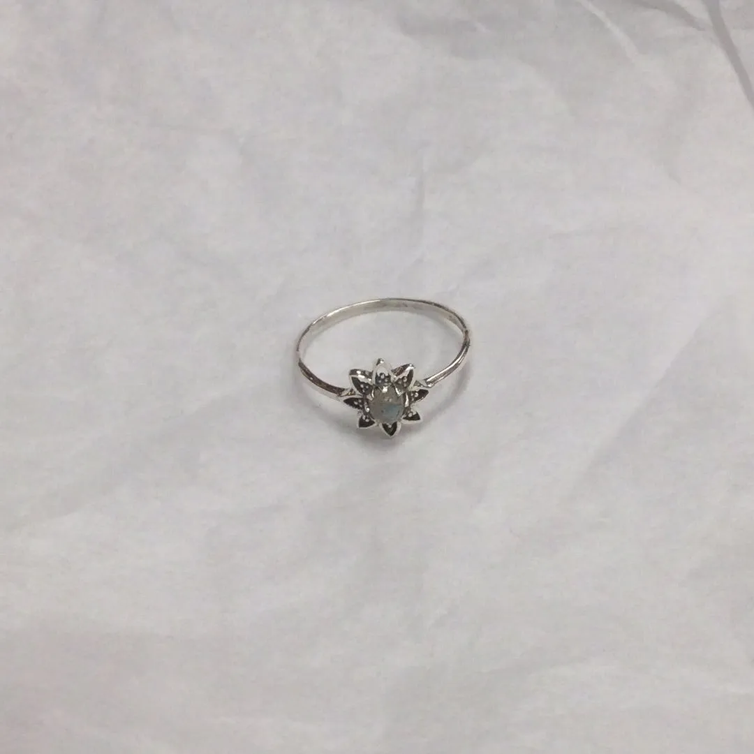 Flower Gemstone Ring