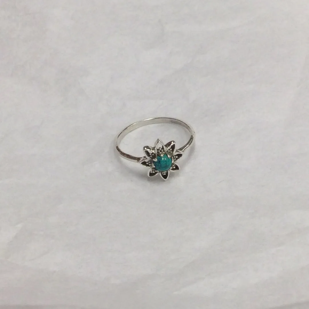 Flower Gemstone Ring