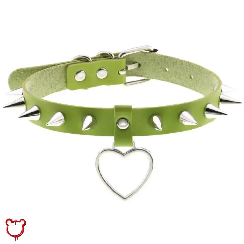 Furious Heart Choker in Black