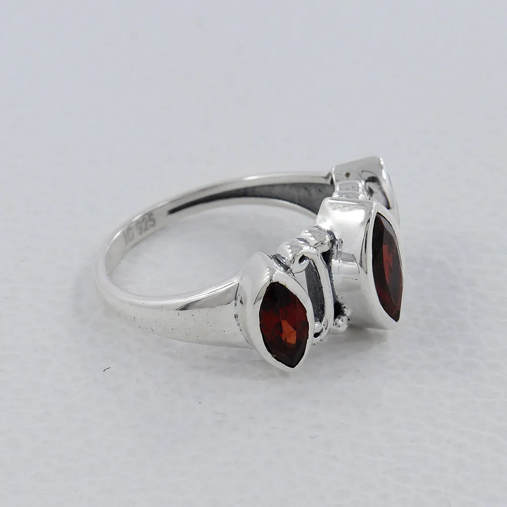 Garnet  Silver Rings