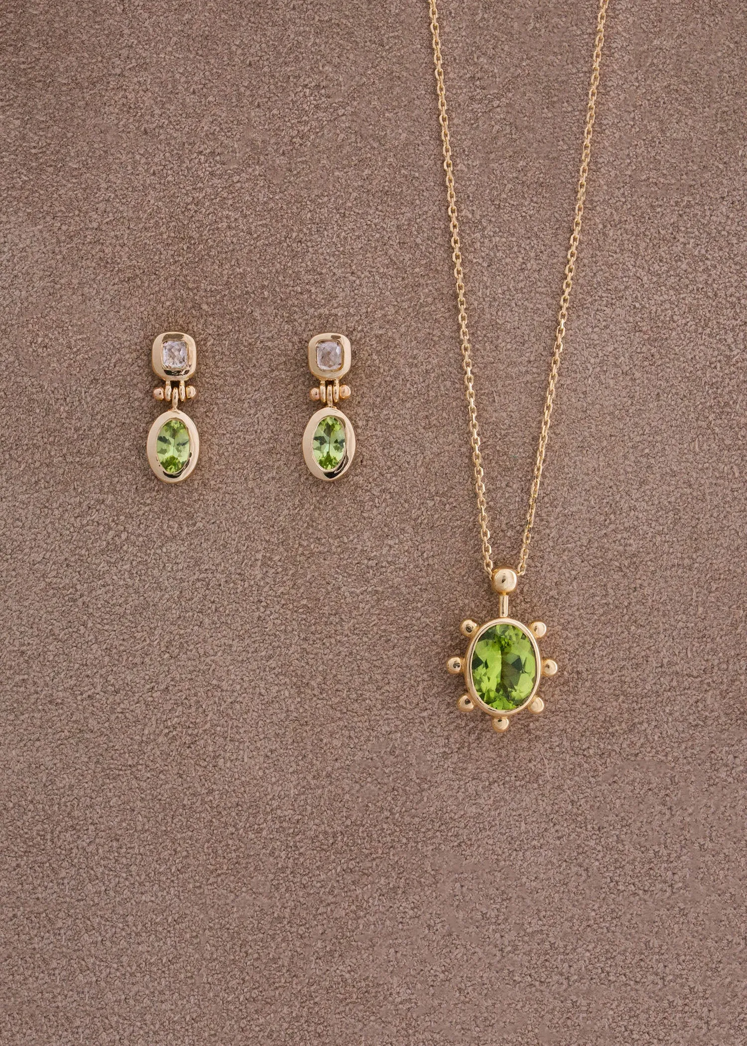 In Stock | Peridot Elysia Necklace