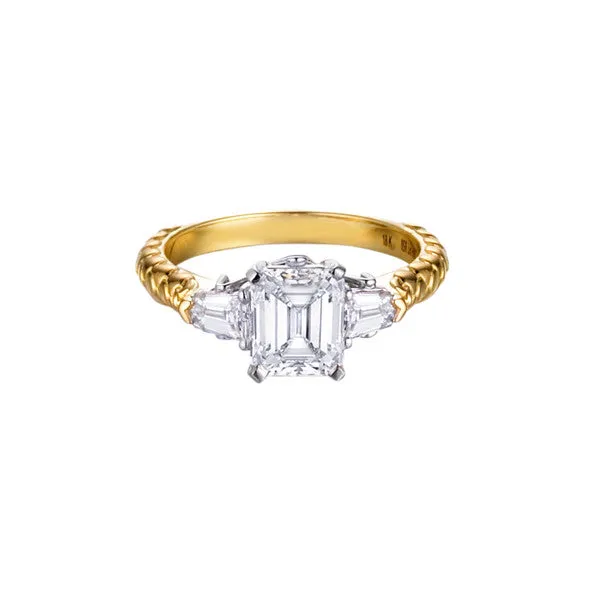 Irja New Yorker Engagement Ring