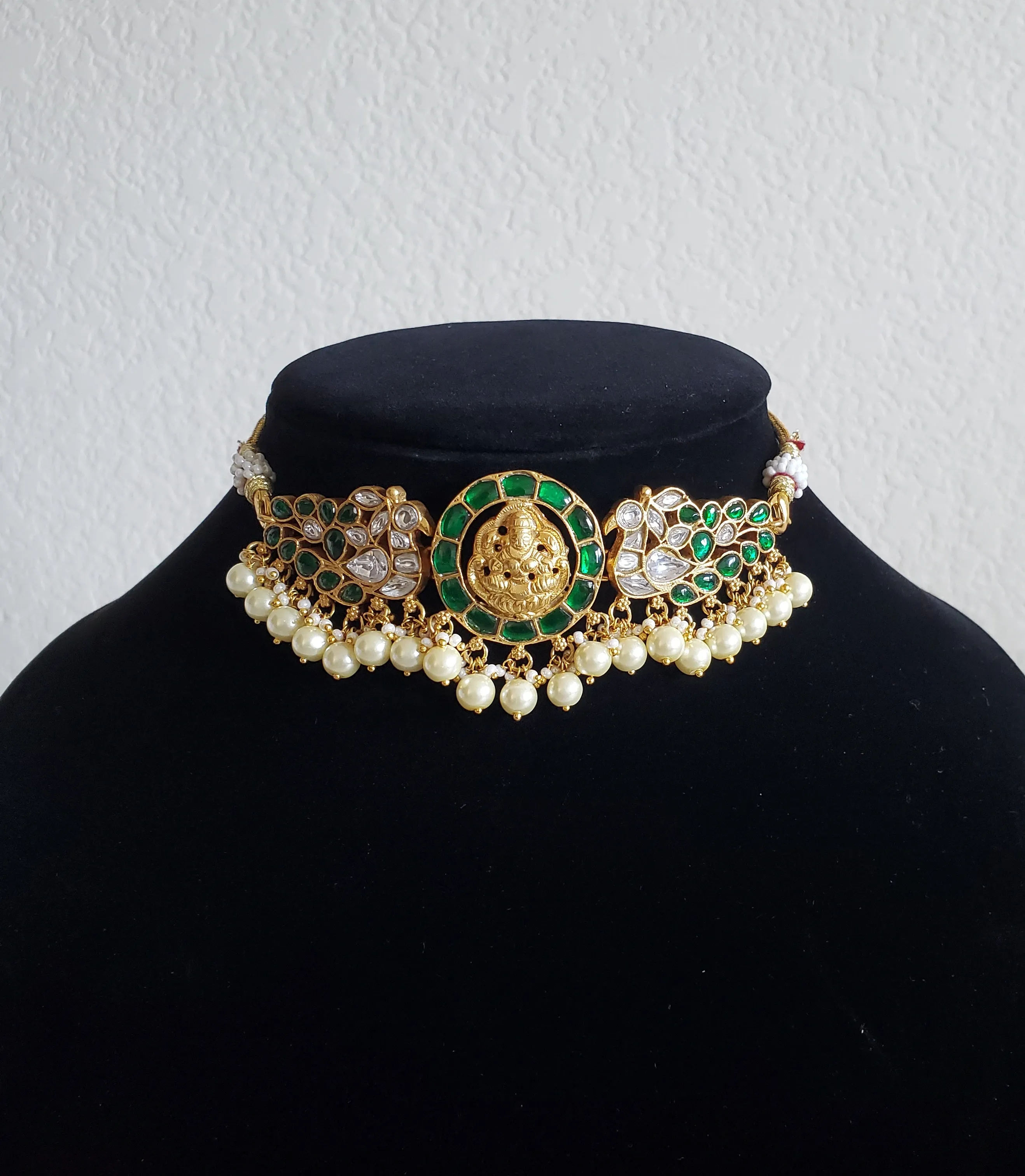 Jadau Kundan Choker Green