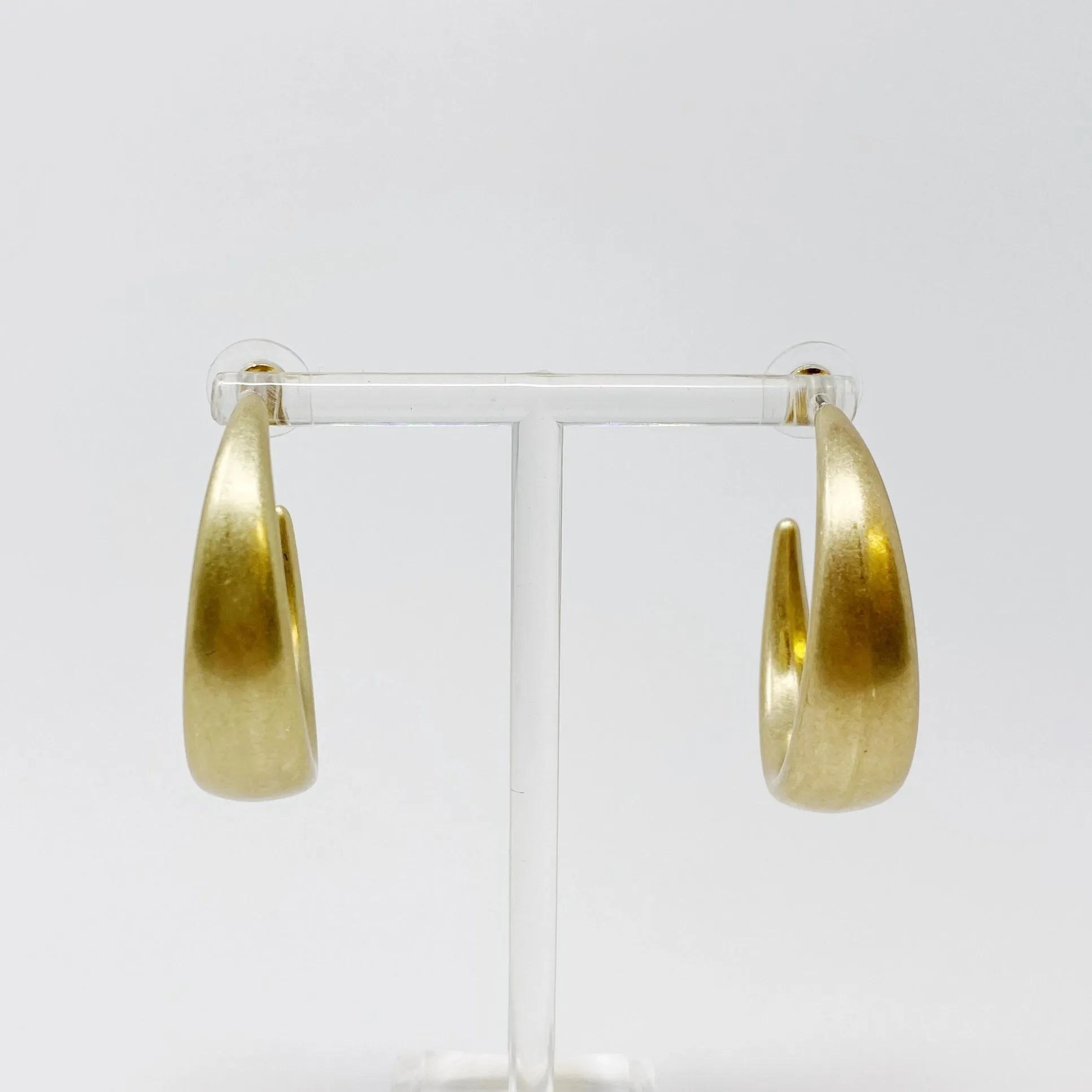 Jax Hoop Earring