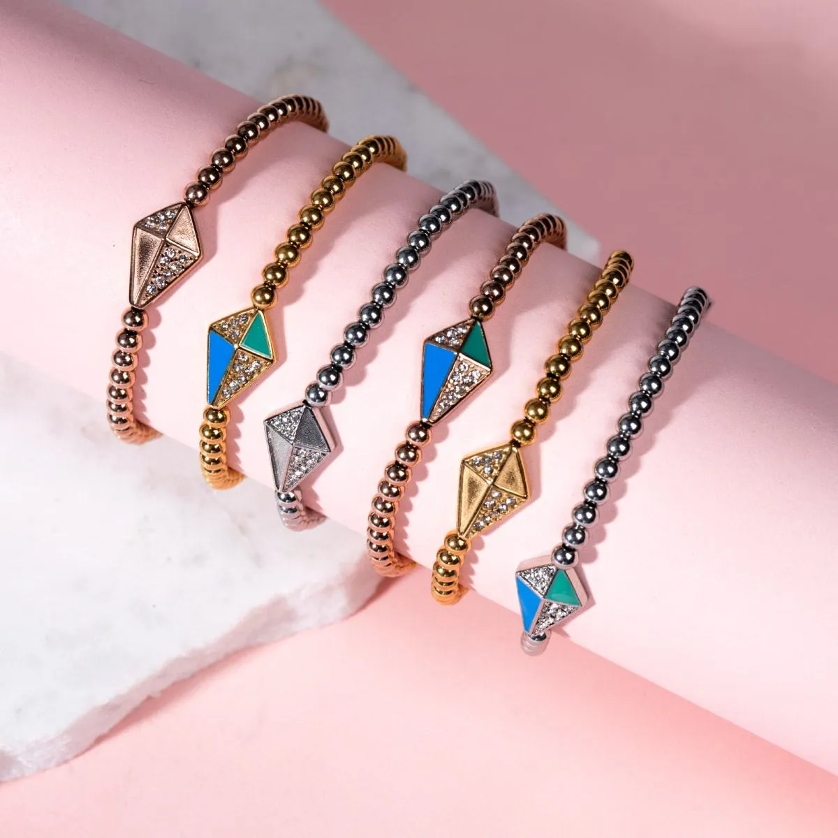 Kite | 18k Gold | Crystal Charm Bracelet