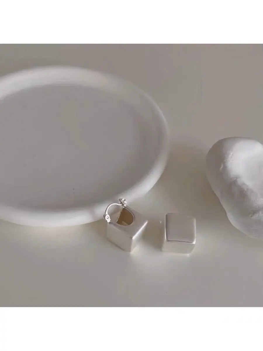 Matte Square Hoop Earrings | Fair and Square