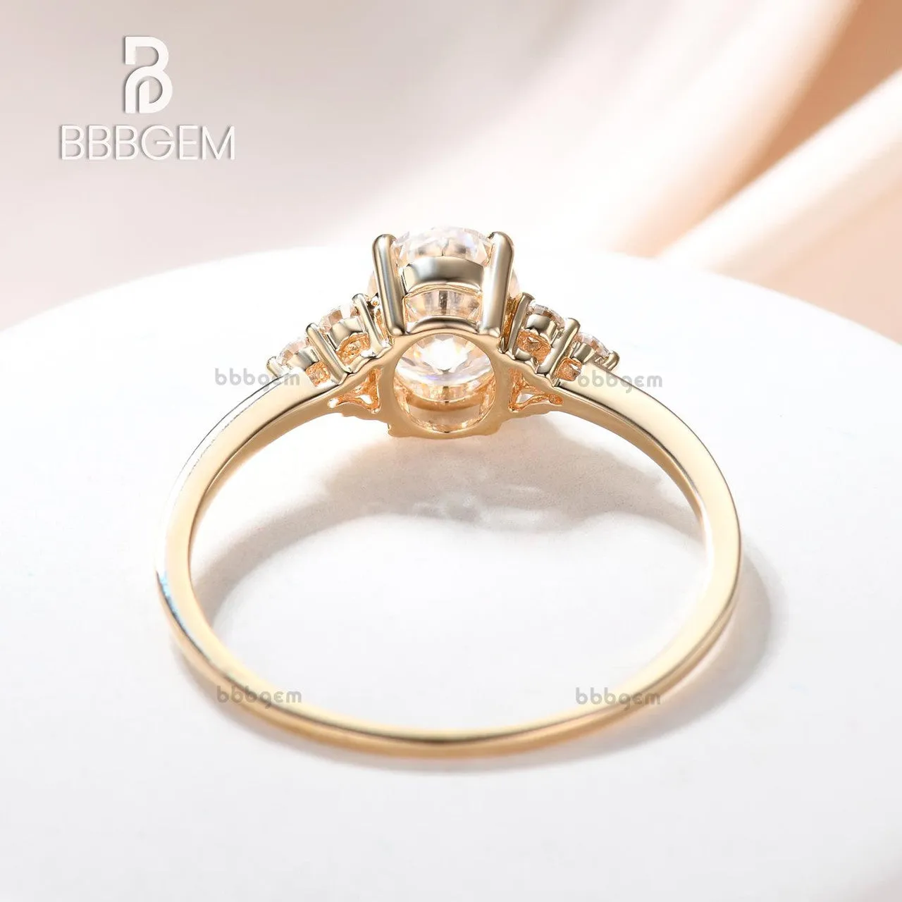 Moissanite Engagement ring Oval Yellow Gold 5x7mm Moissanite Wedding Ring 0.9-1 carat gemstone with Diamond Bridal Ring 14K/18K