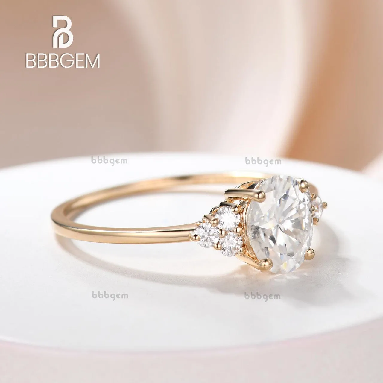 Moissanite Engagement ring Oval Yellow Gold 5x7mm Moissanite Wedding Ring 0.9-1 carat gemstone with Diamond Bridal Ring 14K/18K