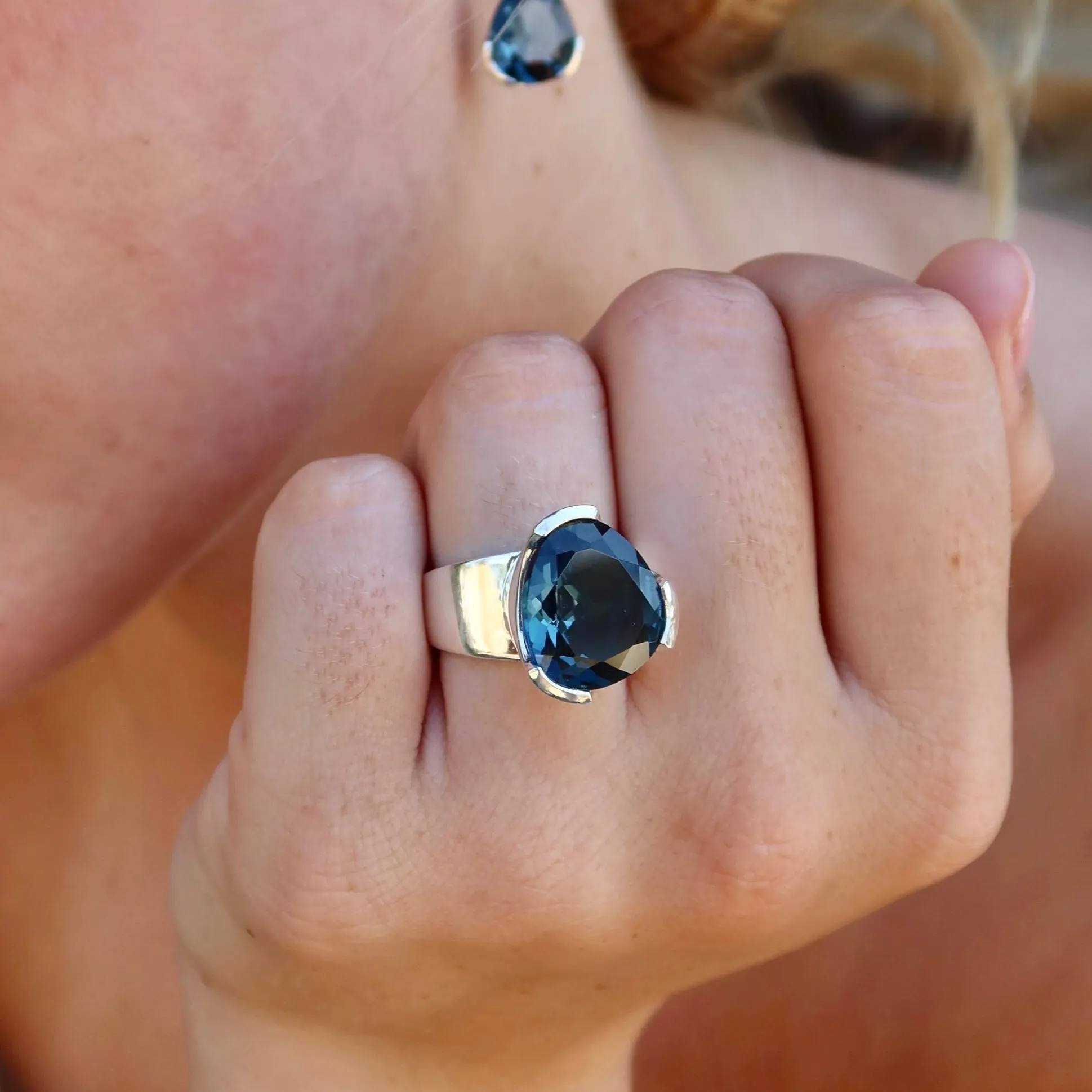 Original Tri-Cut Gemstone Ring - Sterling Silver / London Blue Topaz