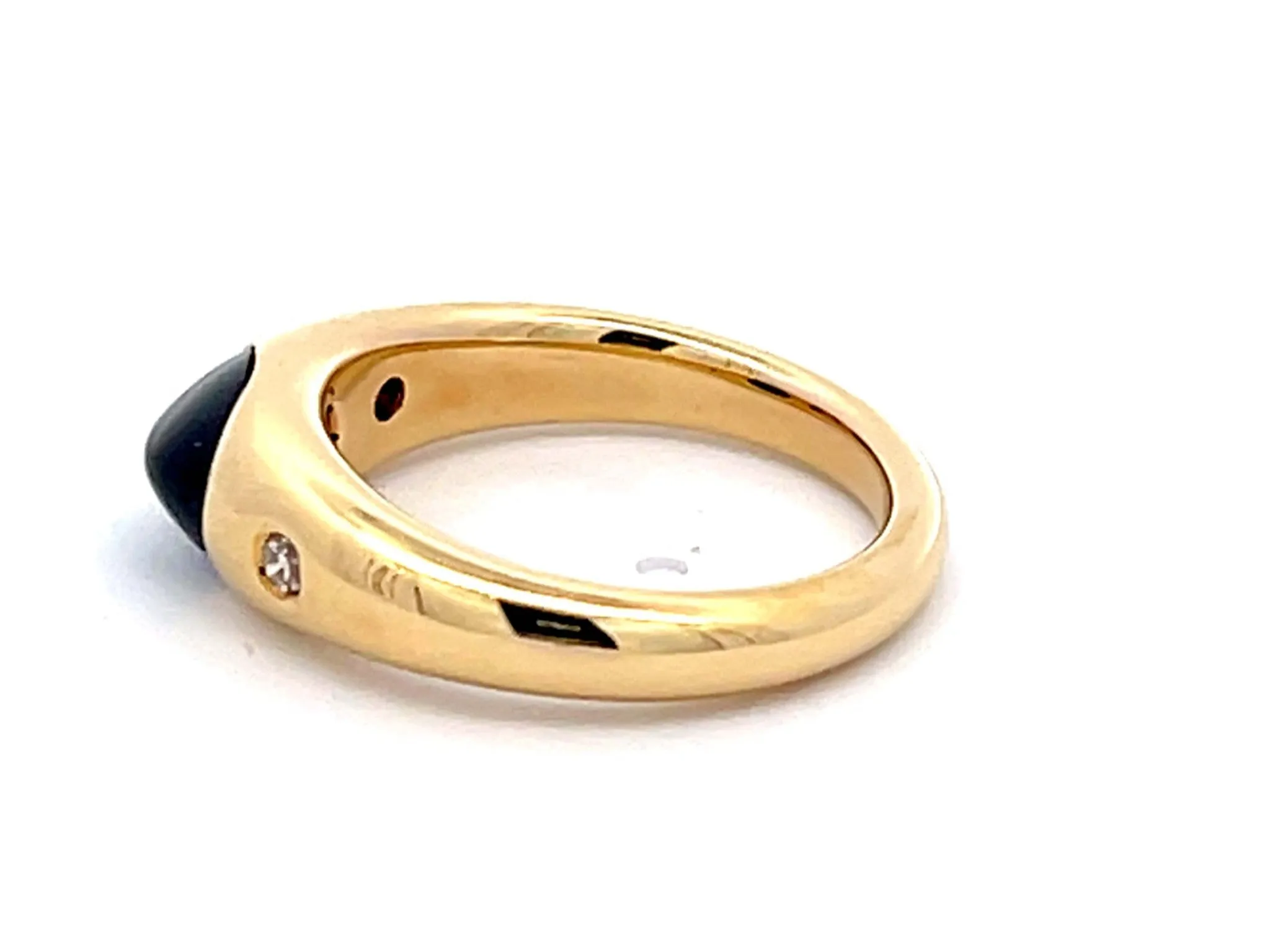 Oval Cabochon Blue Sapphire Diamond Ring in 18k Yellow Gold