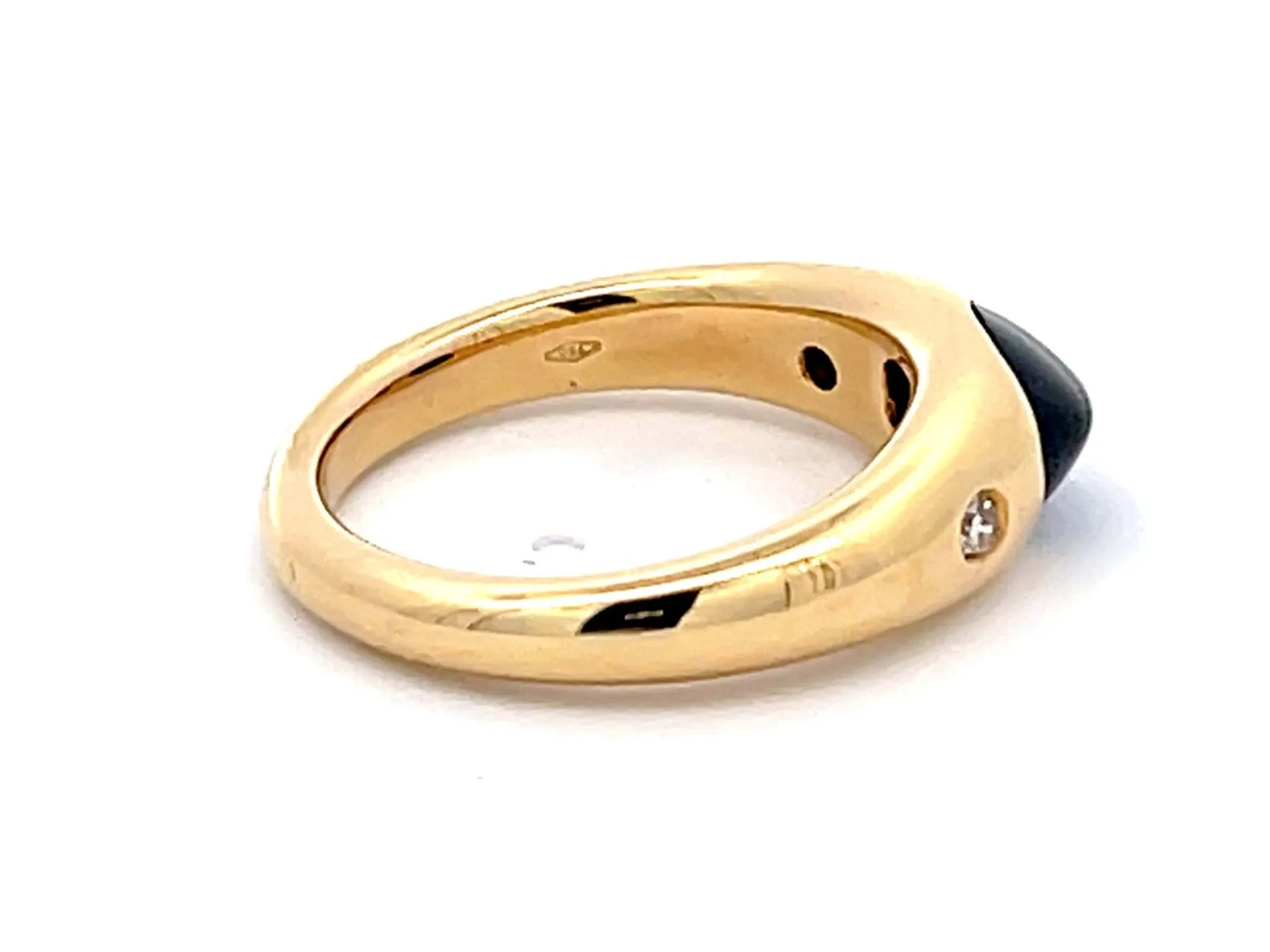 Oval Cabochon Blue Sapphire Diamond Ring in 18k Yellow Gold