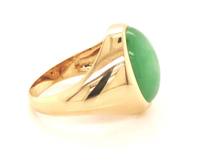 Oval Green Jade Ring - 14k Yellow Gold