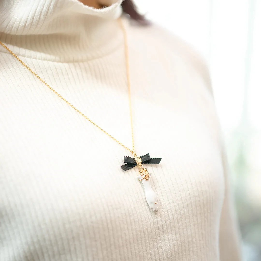 Palm of Hand Feve Necklace【Japan Jewelry】