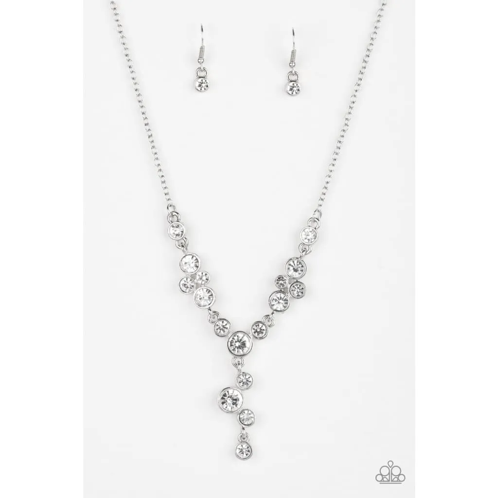 Paparazzi Five-Star Starlet - White Necklace