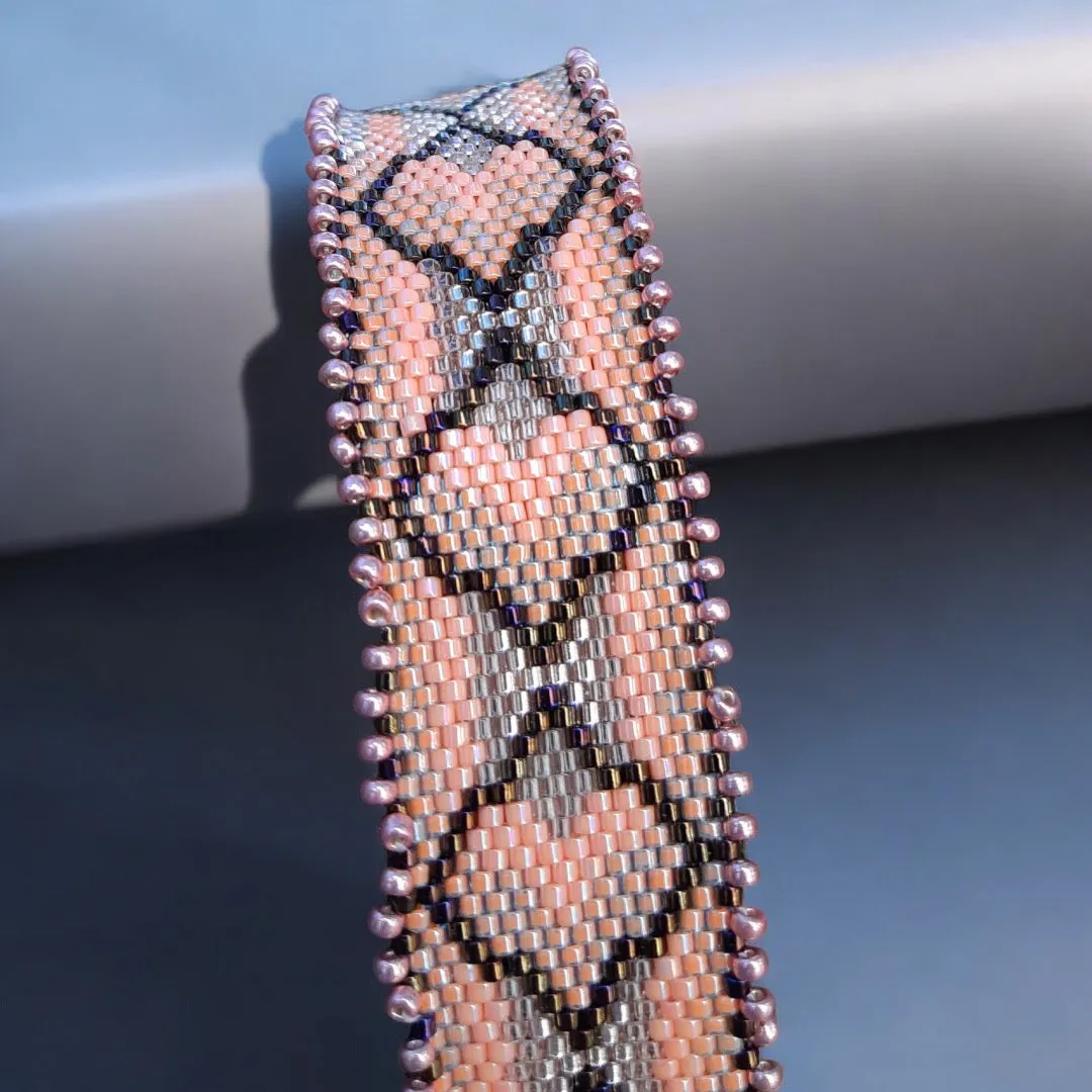 Pattern - Bracelet PINK SNAKE